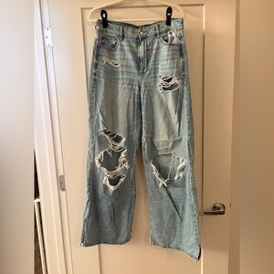 American Eagle Super high rise baggy, wide leg light wash jeans. Size 10